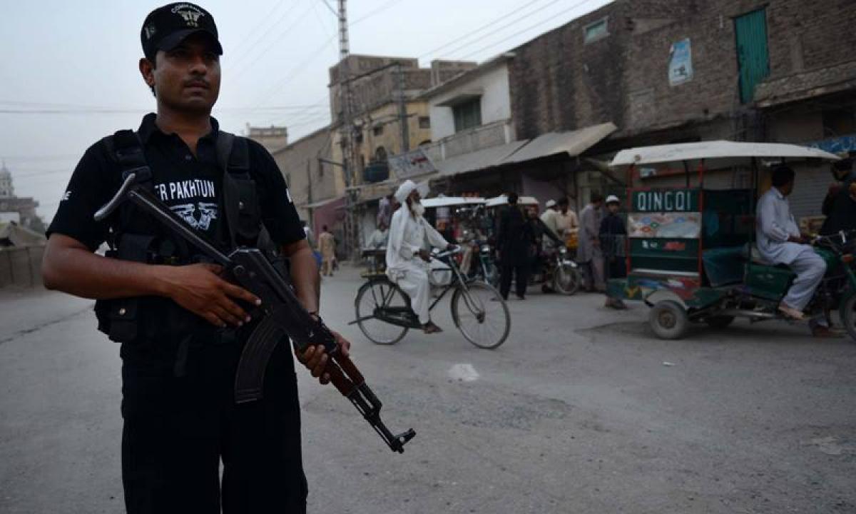 Another blast hits Pakistan leaving several injured