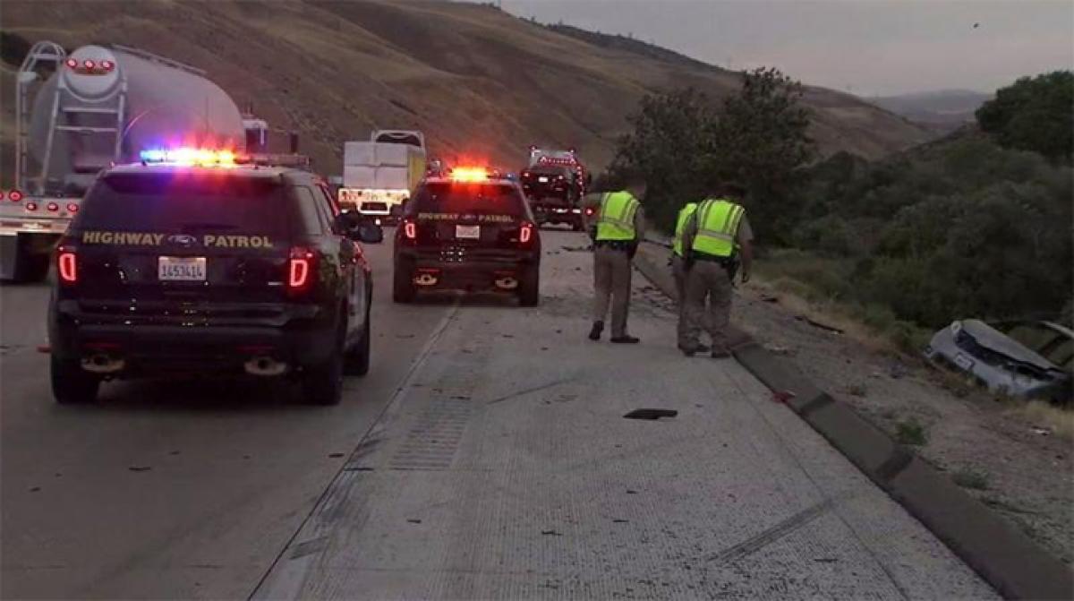 Two mothers, 4 children killed in fiery California car crash