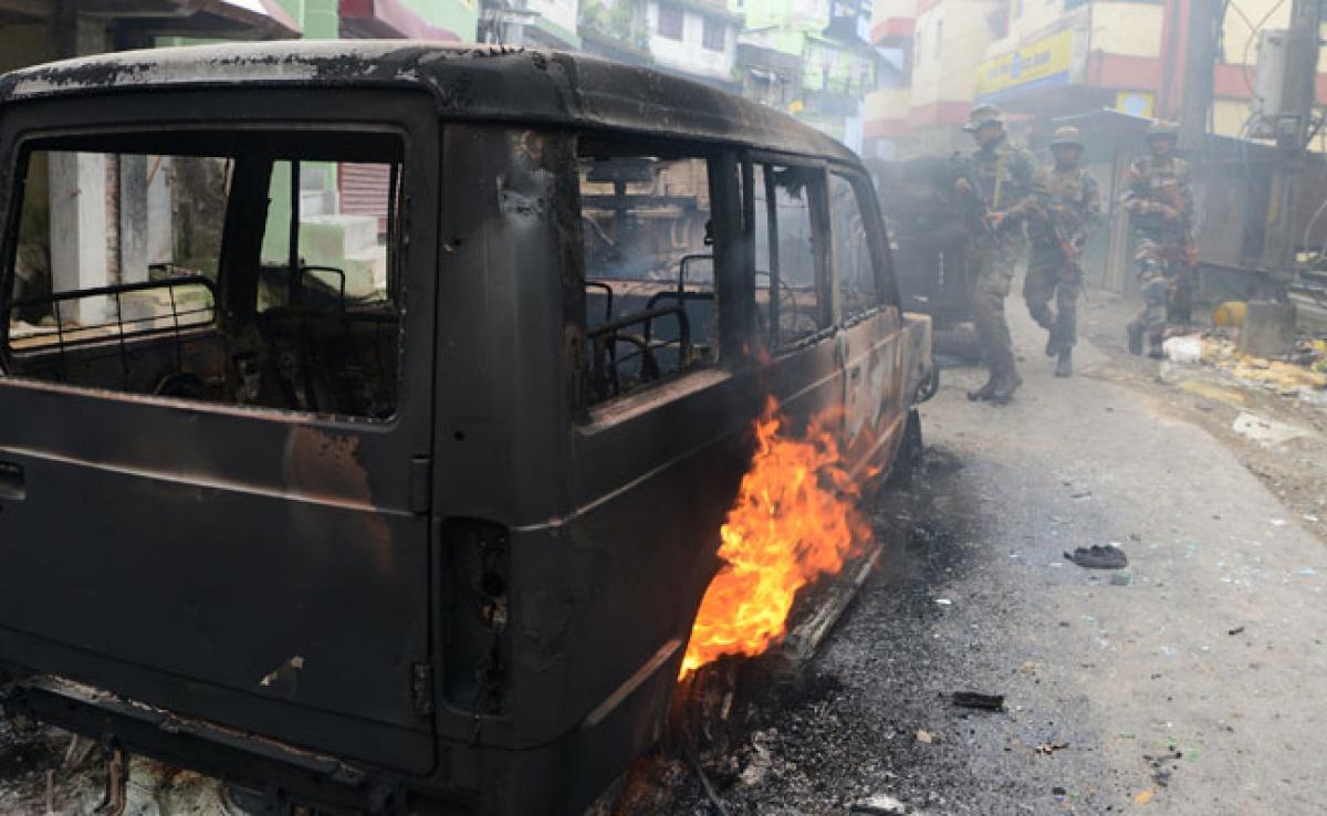 Mamata Banerjee Accuses Modi Government Of Backing Gorkhaland Stir, Amit Shah Hits Back