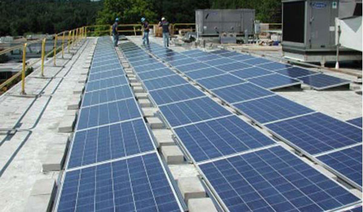 Rooftop solar power panels help govt save on current bills