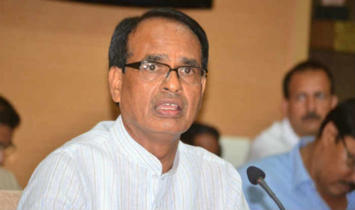 Shivraj Singh urged to end hunger strike