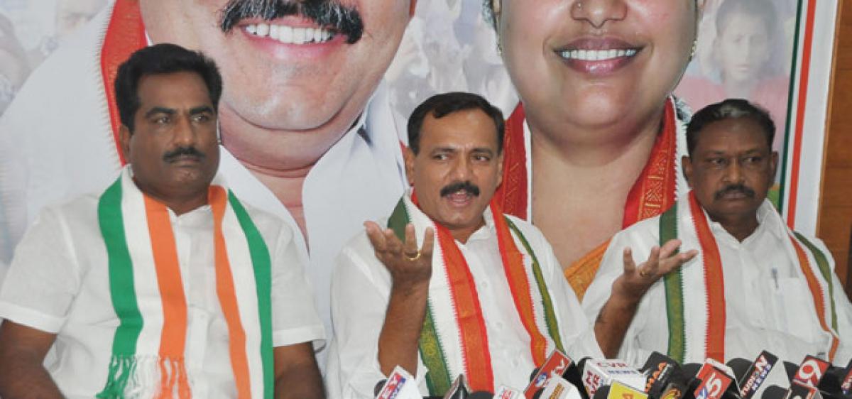 Congress to launch 24-hour Rythu Deeksha today