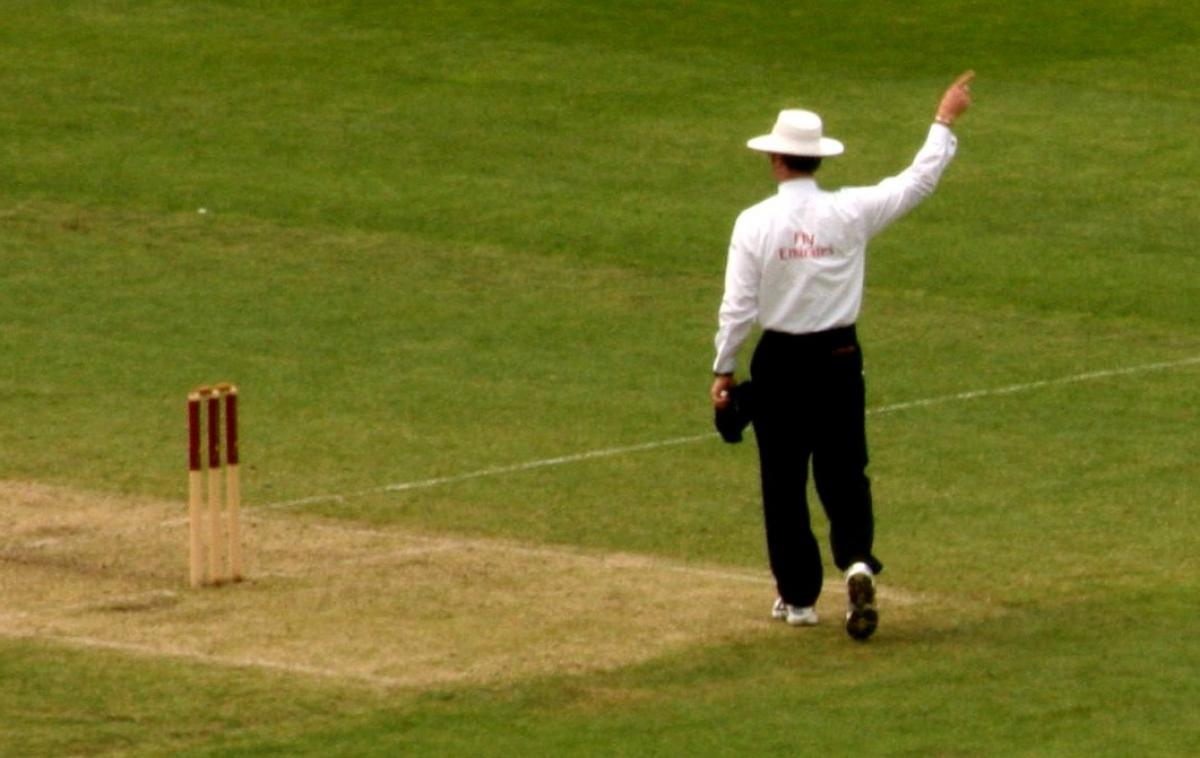 Umpires can send players off field for misbehaviour under new law