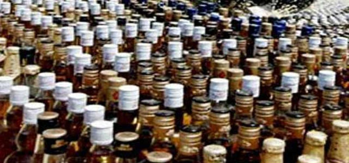2,000 litres of alcohol seized in Goa