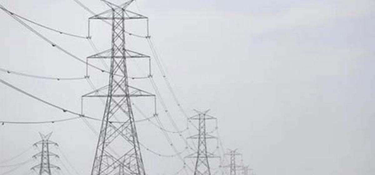 Nizamabad Farmers lose land for High Tension towers