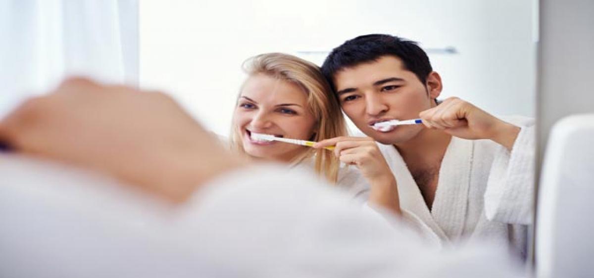 Happy love life ensures super oral health