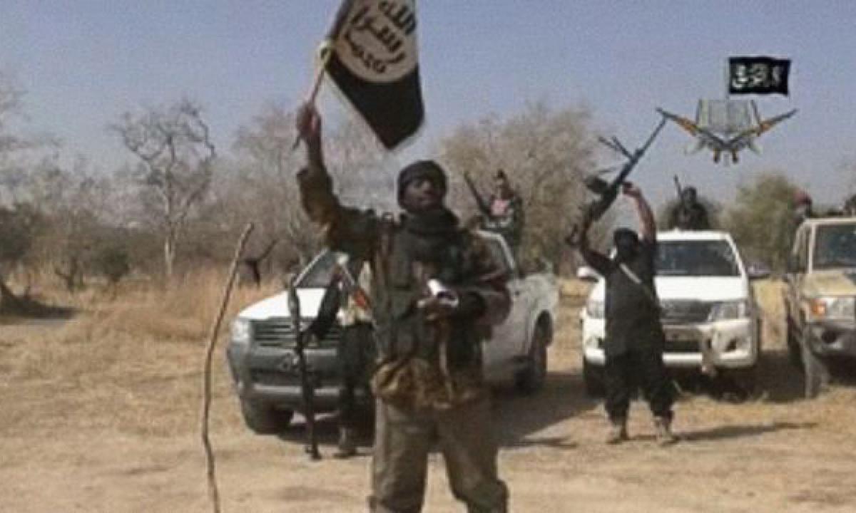 Nigerias schoolgirl suicide bombers attack kills 56