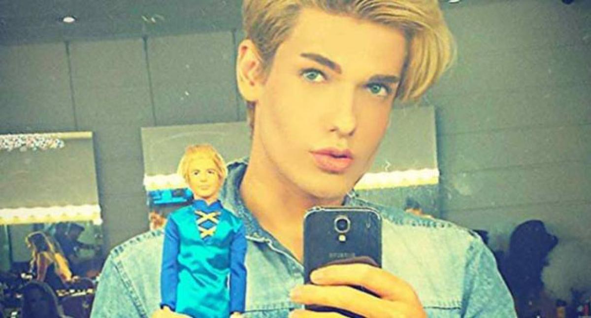 Barbies boyfriend Ken dies after battle with cancer