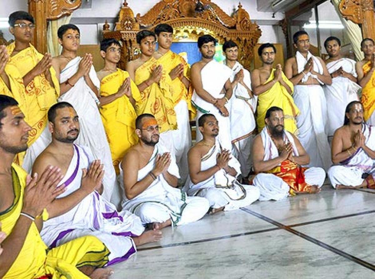 Government to set up finance body for Brahmins