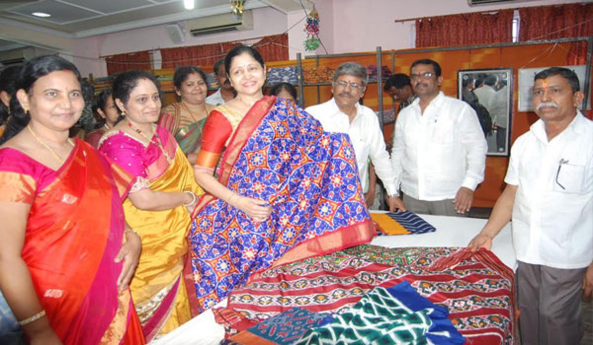 Pochampally IKAT Art Mela opened