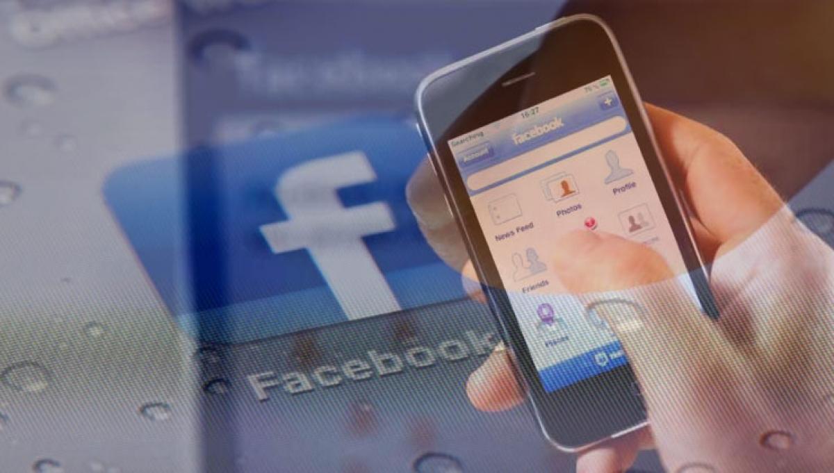 Facebook holds top two spots in US app market