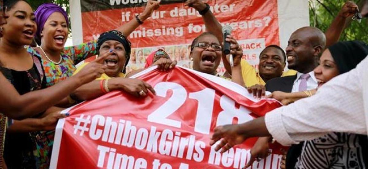 Boko Haram releases 21 Chibok girls, government official tells BBC