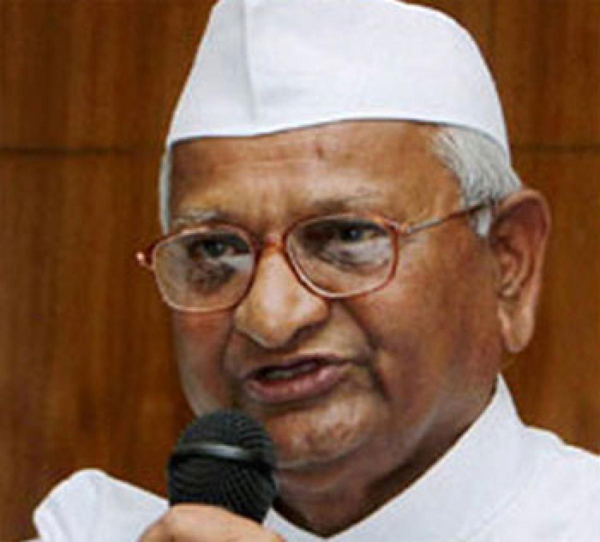 Good that I left Kejriwal’s company, says Anna Hazare