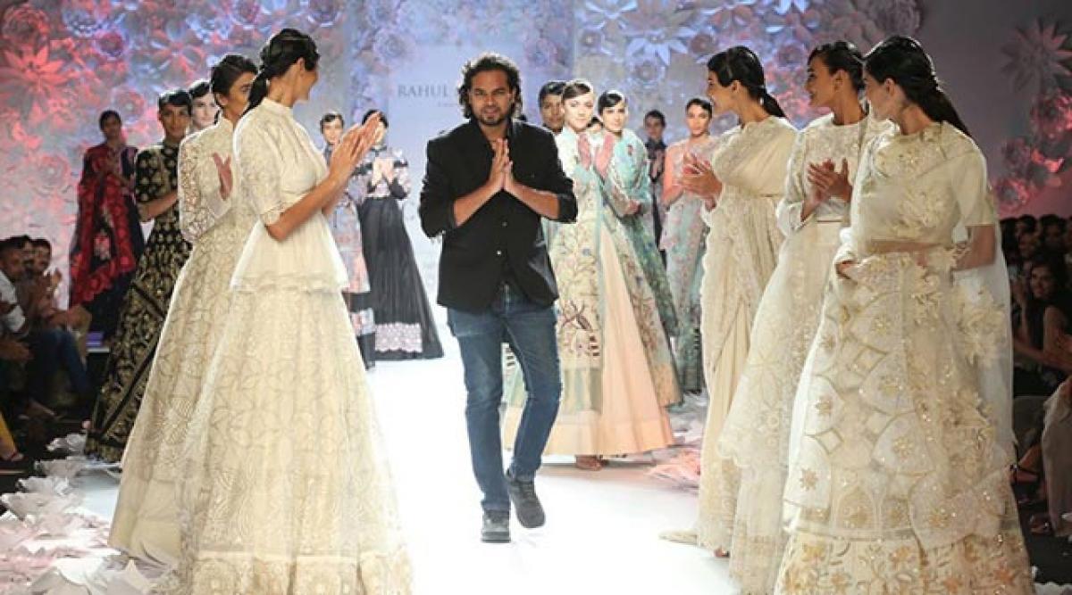 Rahul Mishra dedicates collection to nature