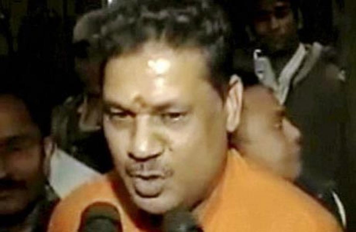 Kirti Azad demands explanation from Modi for BJP suspension