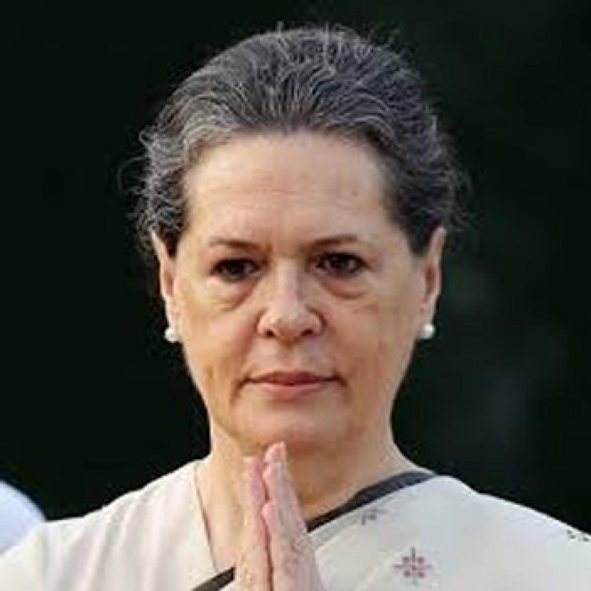 Hyderabad Congress minority leaders call on Sonia