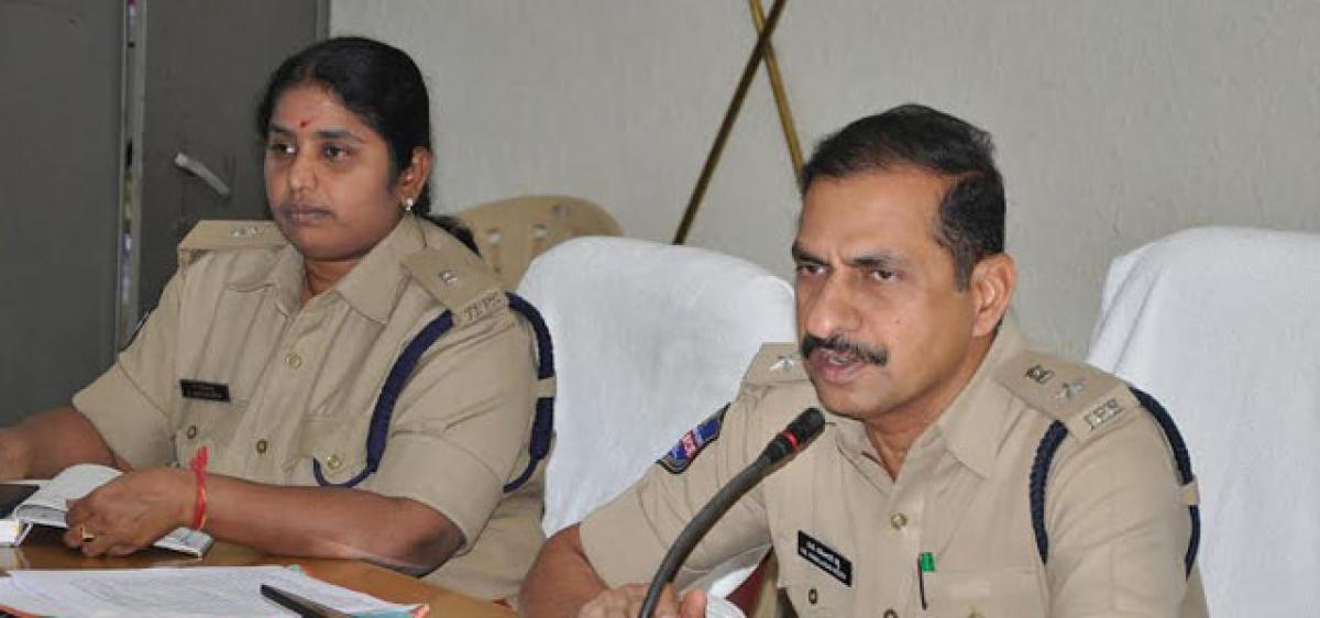 Honest cops will be rewarded: CP