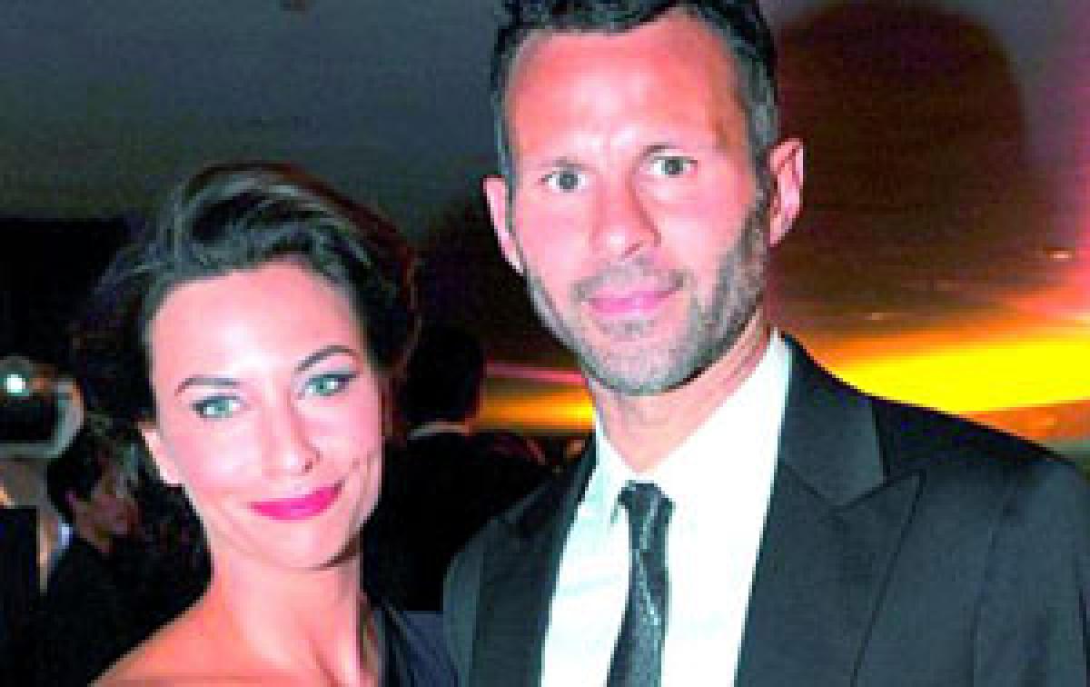 Man U star Ryan Giggs to divorce wife Stacey?