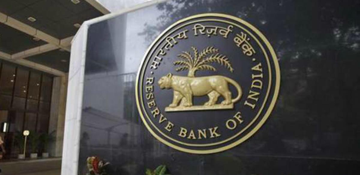 RBI: Indias foreign exchange reserves stood at $369 billion