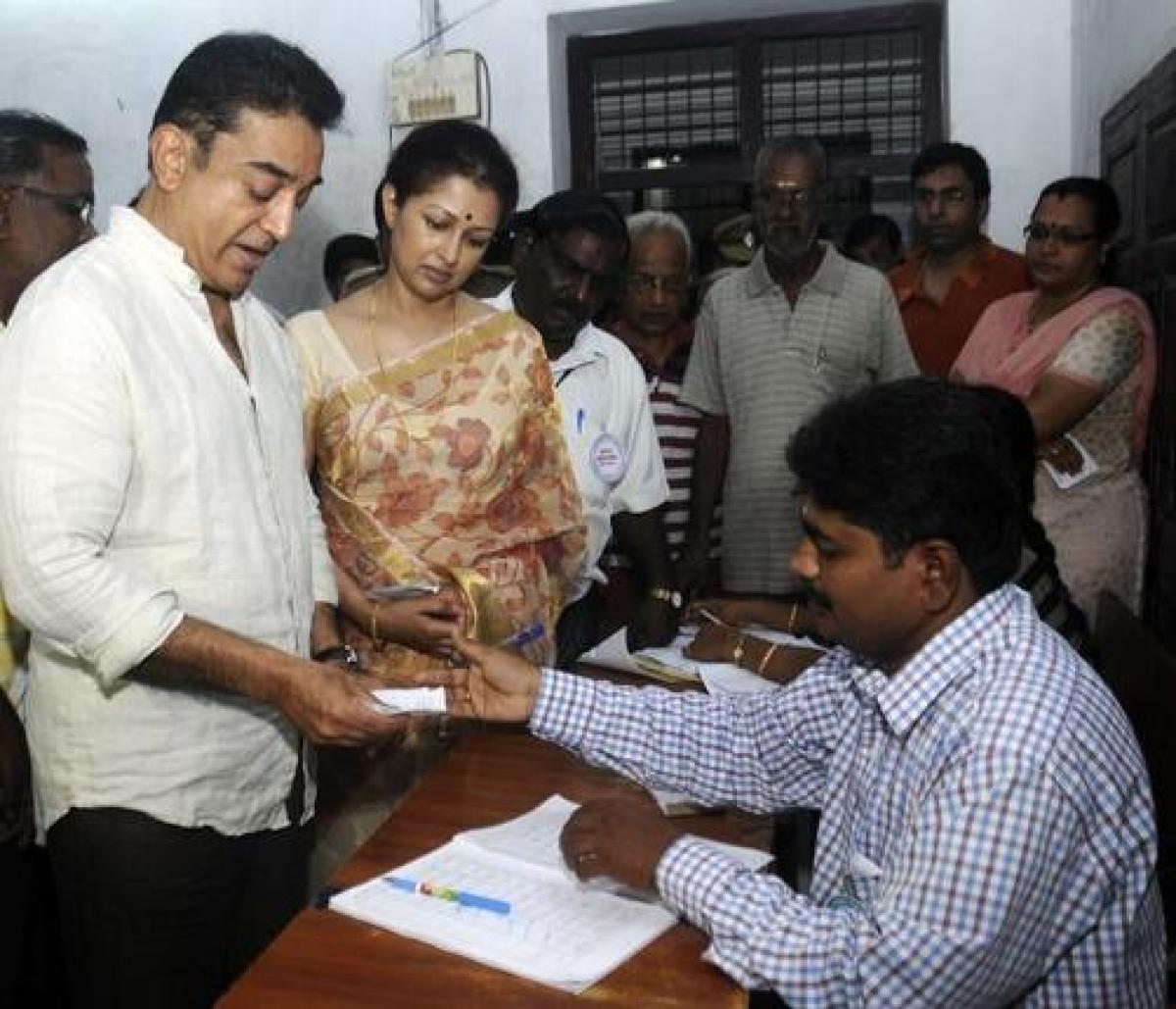 Rajinikanth, Kamal Haasan cast their vote