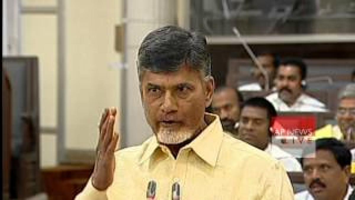 Chandrababu: Dont commit suicide over special status