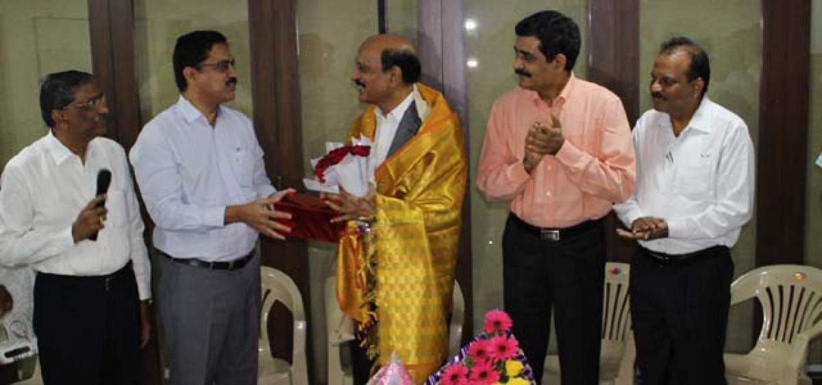 BVR Mohan Reddy felicitated