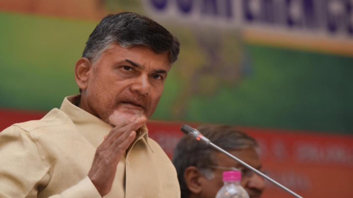 Problems post demonetization easing out, says Chandrababu