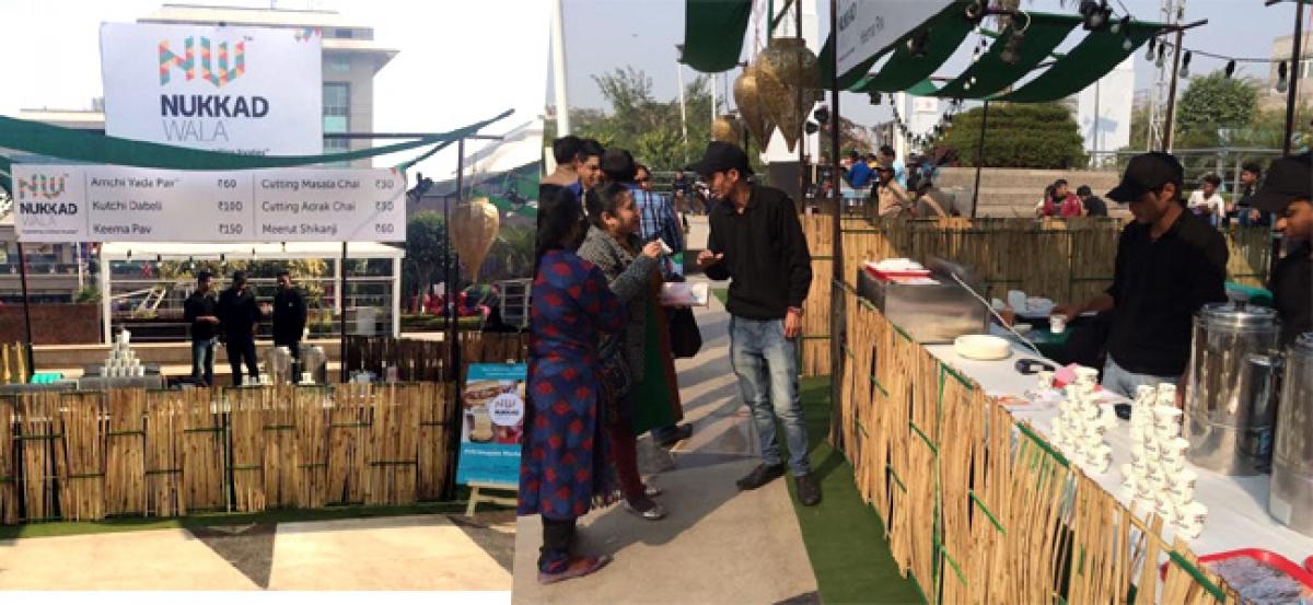 Nukkad Wala participates in The Caravan Teapot Festival at Select Citywalk