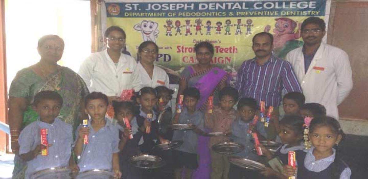 Stronger Teeth campaign covers 2 govt schools