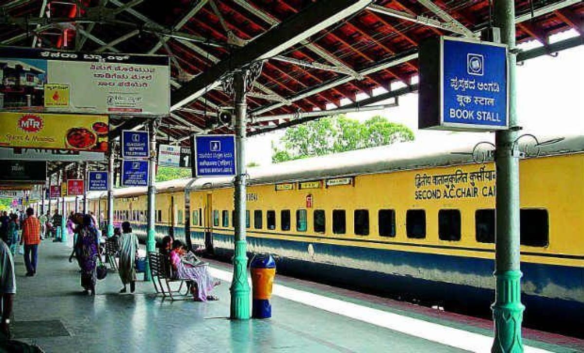 Railways to continue Swachh Bharat mission till March 2016