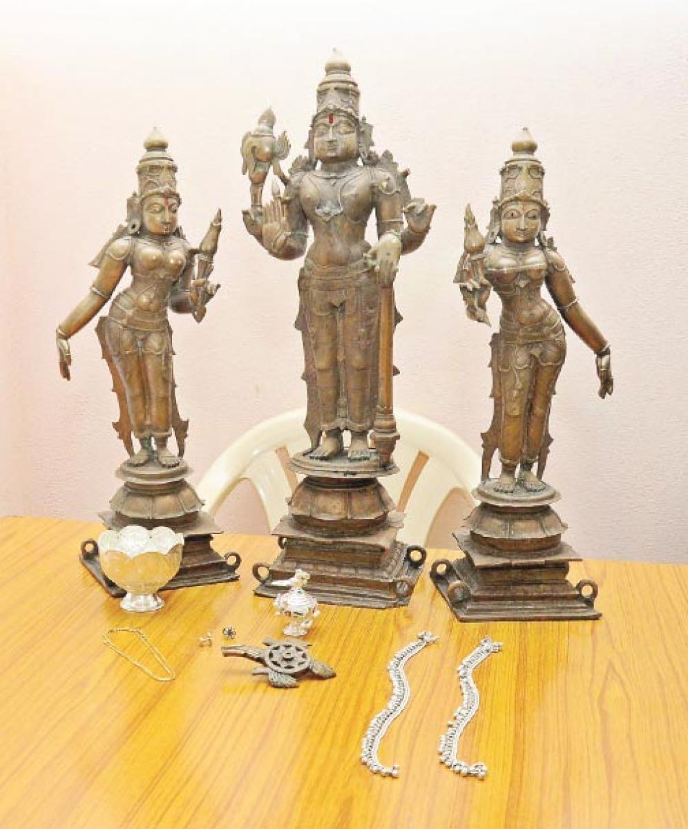 700-year-old panchaloha idols seized