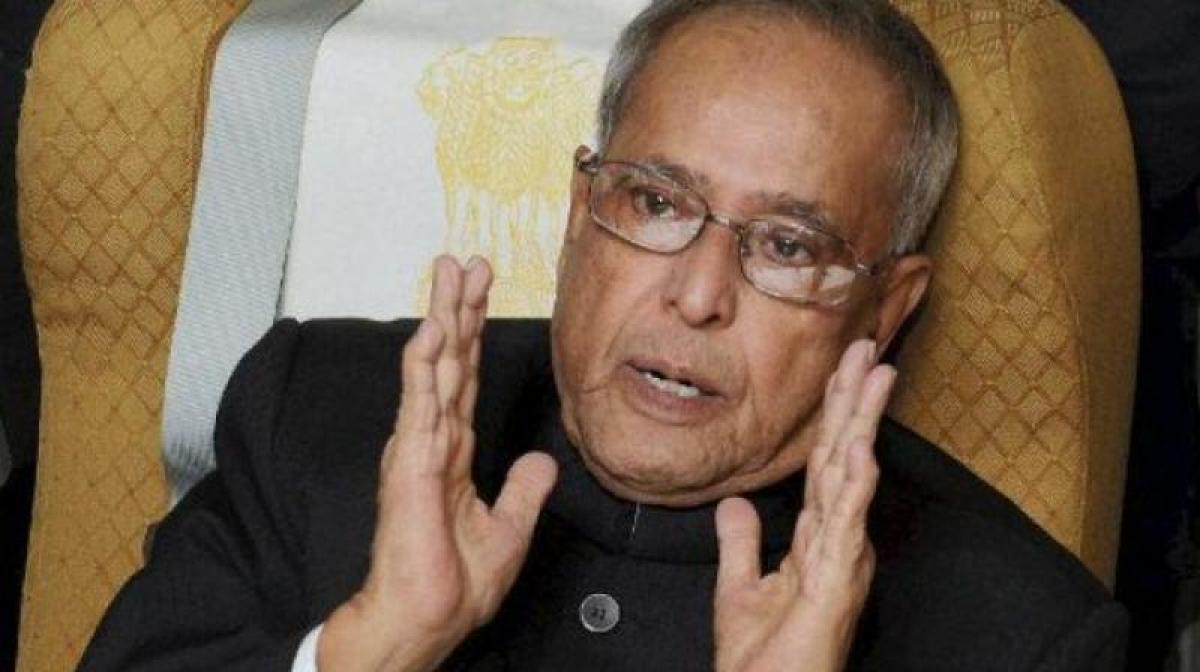 India seeks fair, acceptable solution to boundary issue: Pranab Mukherjee