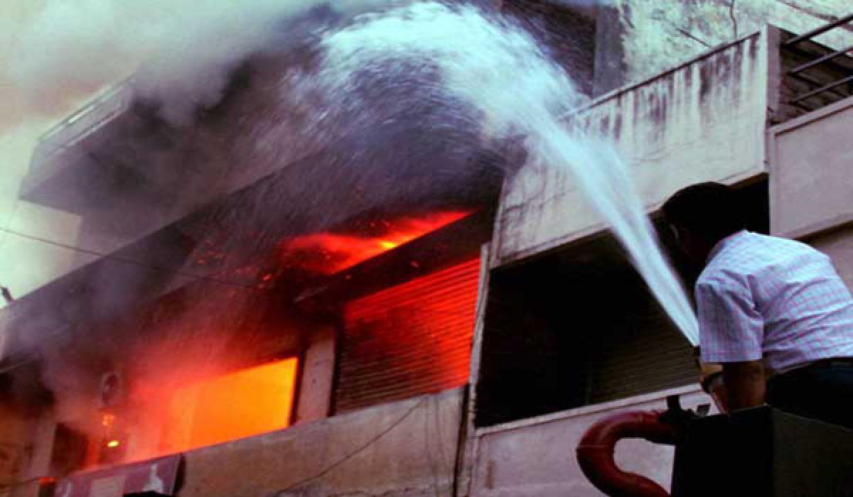 Fire Broke Out in West Bengals Govt Hospital: Three killed