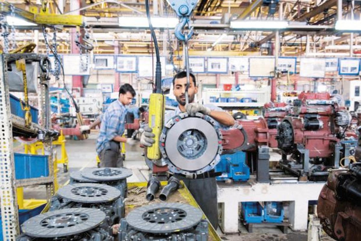 Indian factory activity returns to modest growth in January