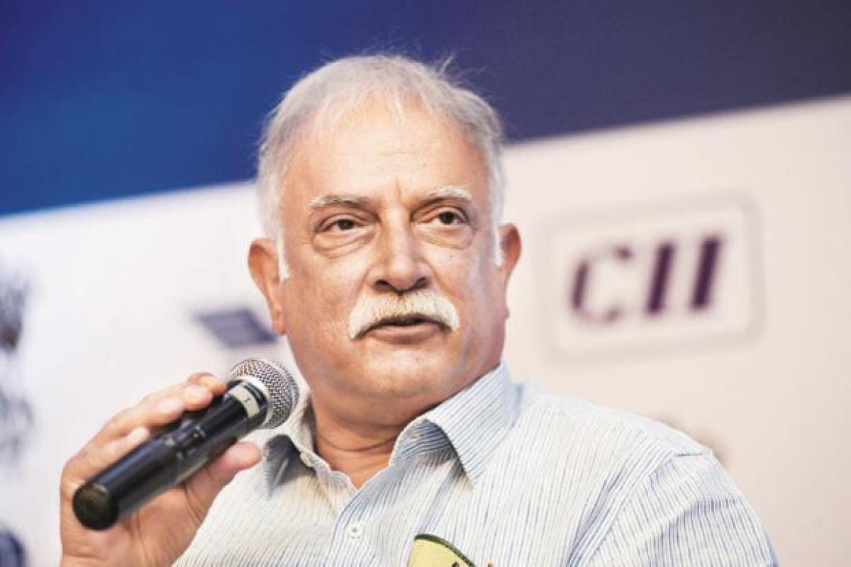 Union Minister Ashok Gajapathi Raju clarifies stand in JC Diwakar Reddy airport row