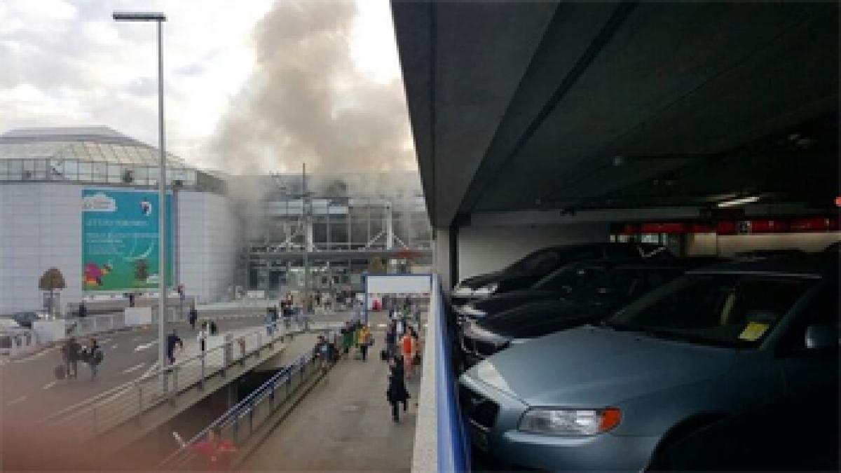 Brussels Metro station explosion after airport