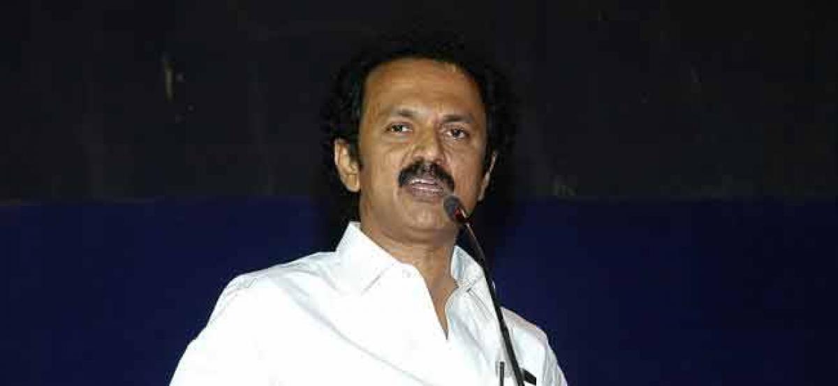 Get full drought relief from Centre, DMK tells TN Govt