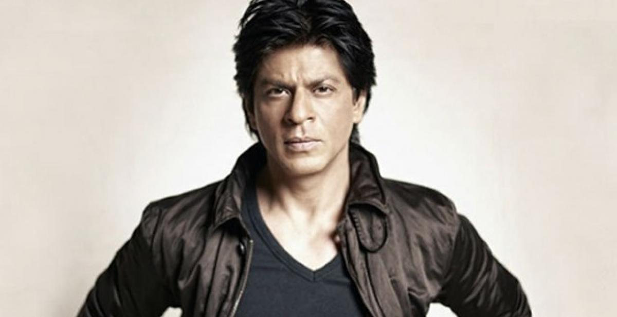 Shiv Sena: SRK should have returned to India after being detained