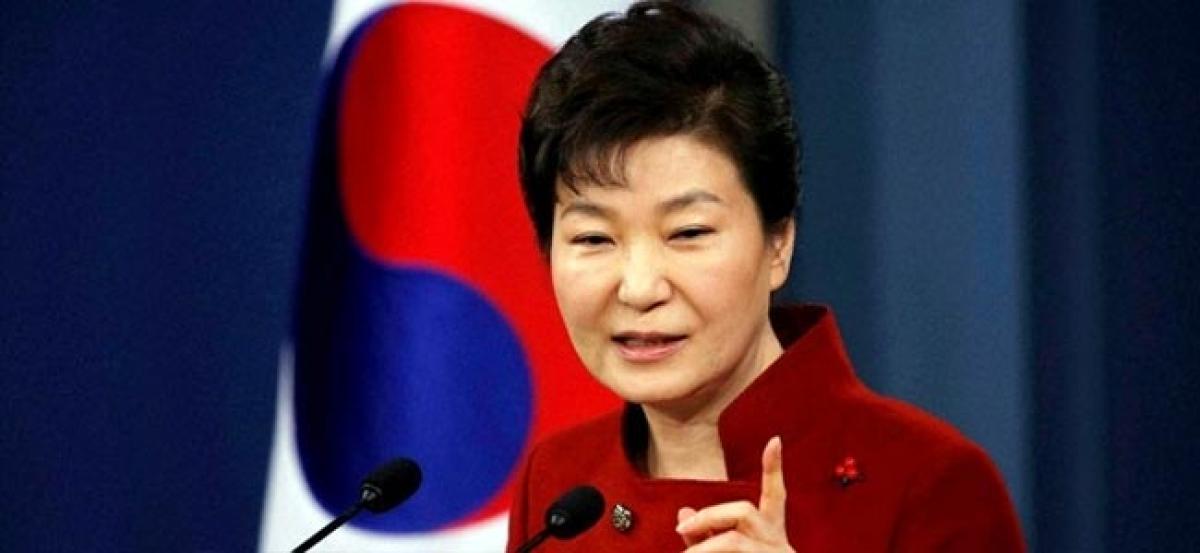 South Korea special prosecutors to question Samsung leader as a suspect