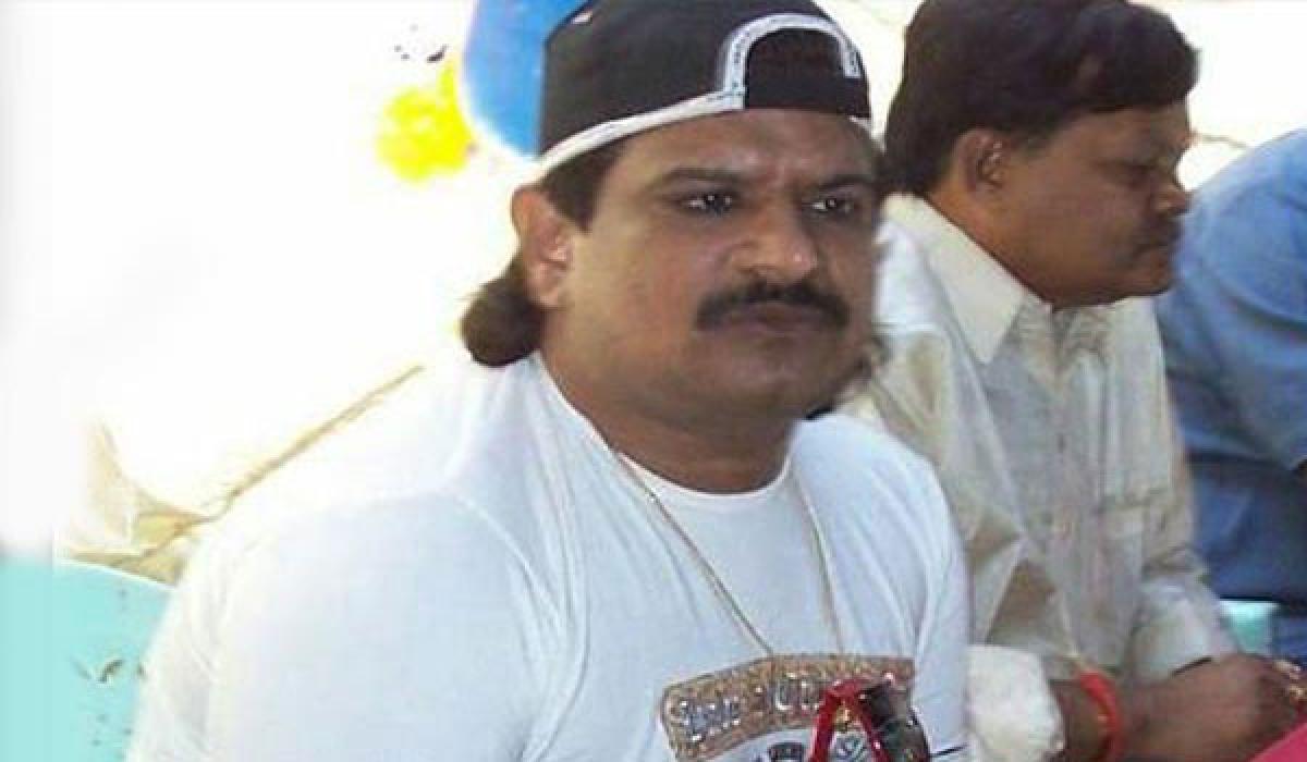 More cops to face axe for nexus with slain gangster Nayeem