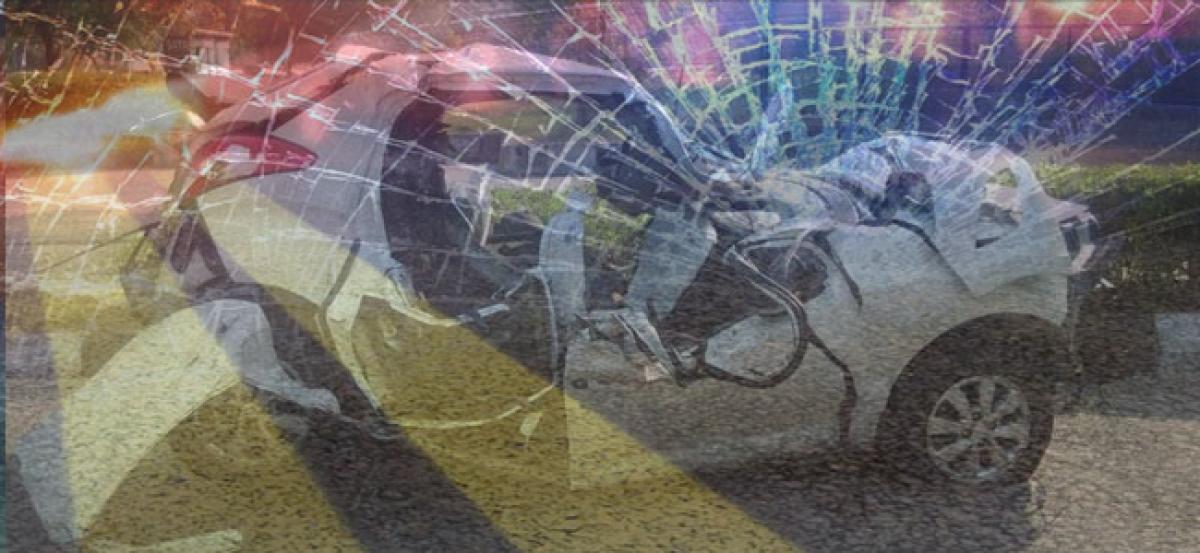 Policeman, two others killed in road accident