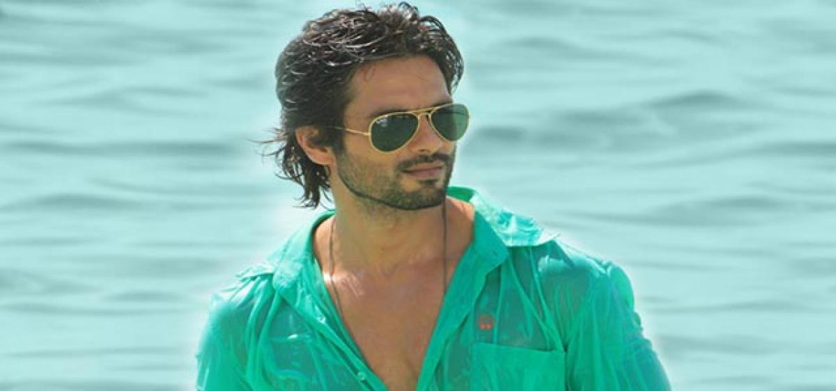 Shahid doesn’t feel insecure in a two-hero film