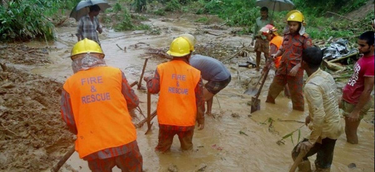 Bangladesh rains: 77 deaths reported after cyclone hits Chittagong