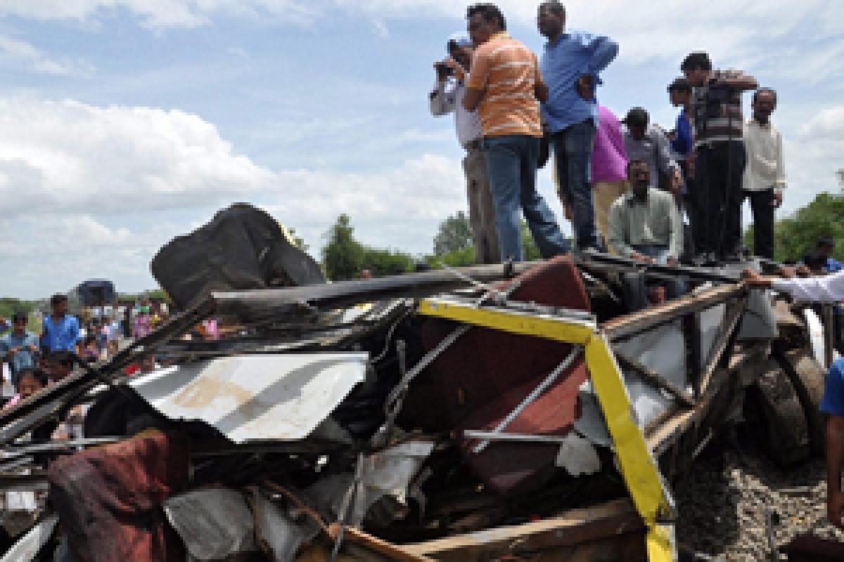 Five from Medak killed in road accident near Karnataka