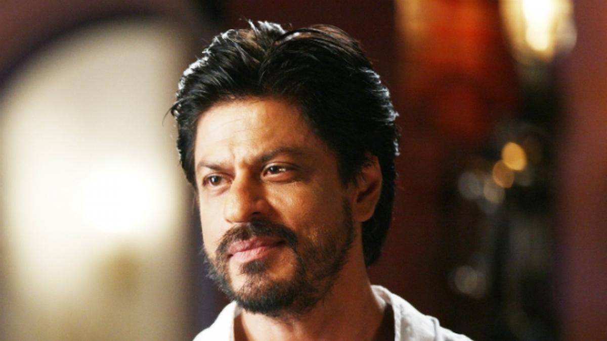 SRK named worst actor for Dilwale at Ghanta Awards 2016