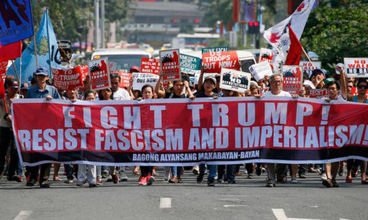 Indonesians and Filipinos protest over Trumps immigration policy