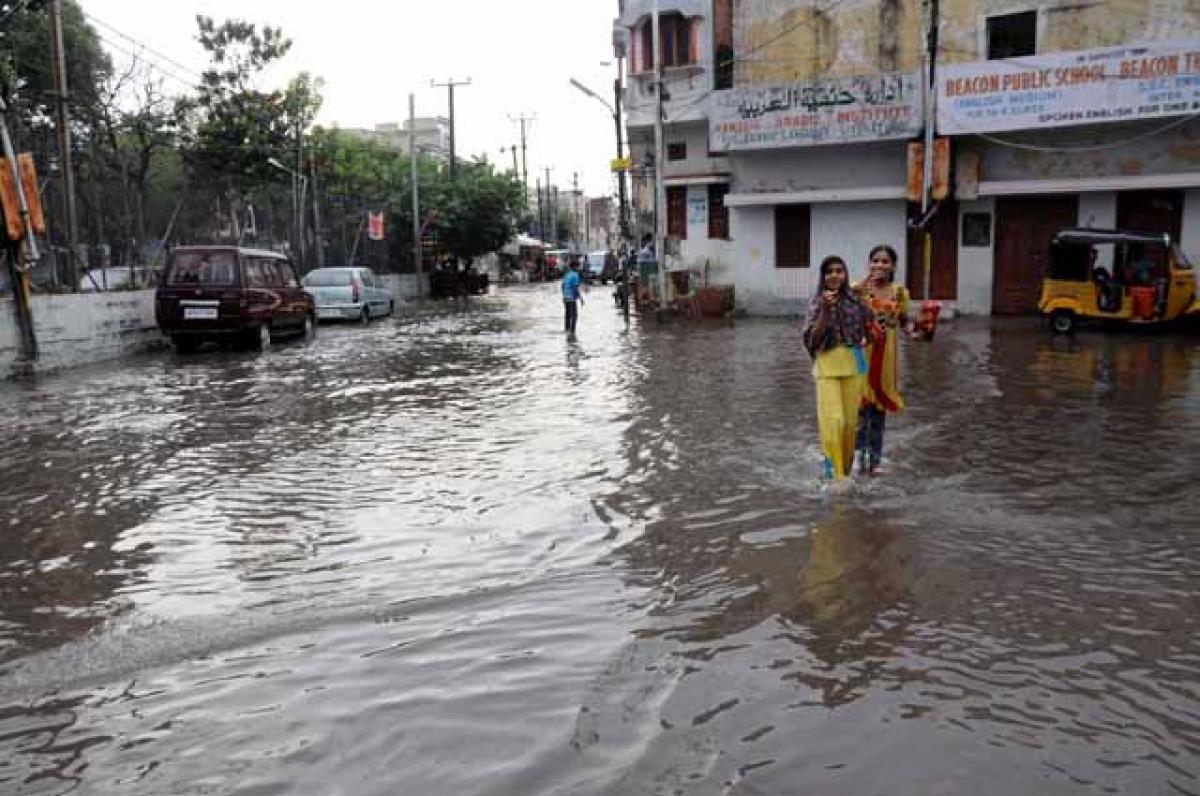 Heavy rain surprises city