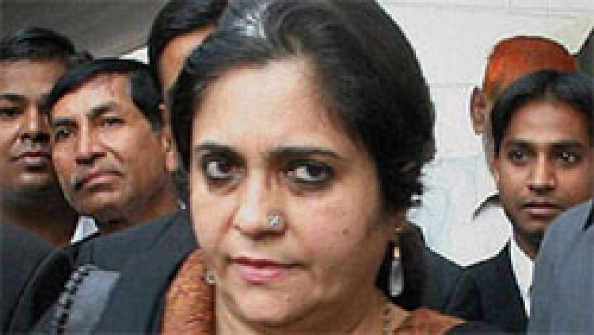 CBI raids activist Teesta Setalvads residence, office in Mumbai