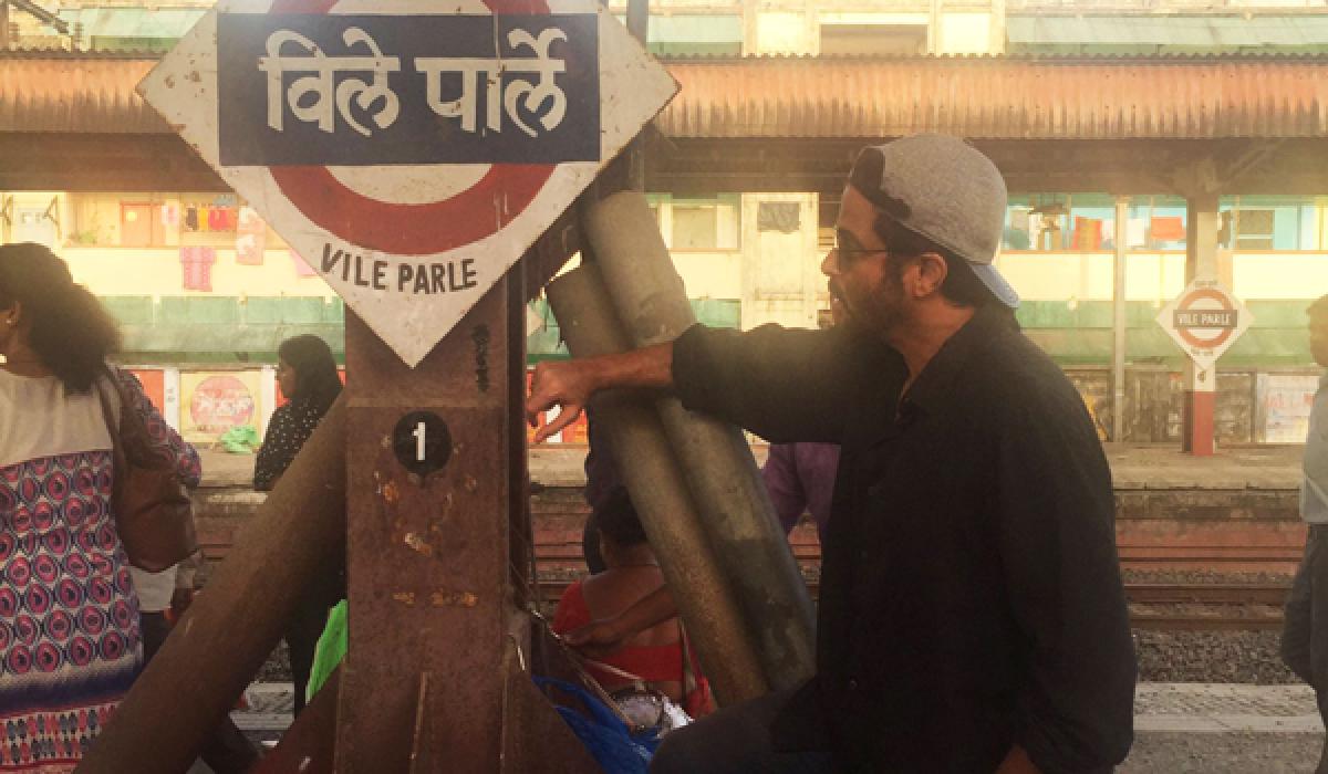 Anil Kapoor takes Mumbais local train to avoid traffic  