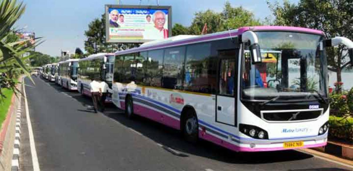New JNNURM buses launched